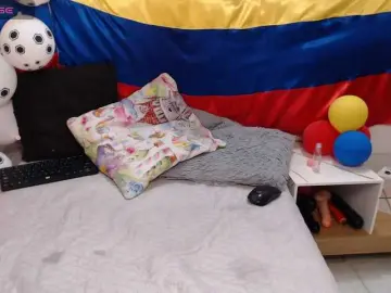 Bongacams Watch Live Sex Cams of Taliana21T