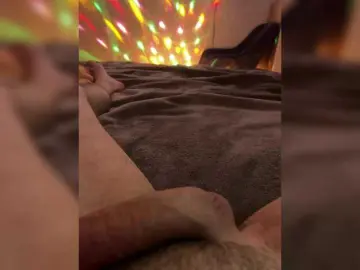 Bongacams Sex Cam of Maxjuli77