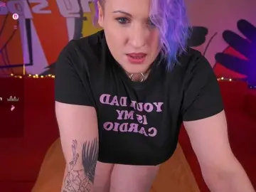 Bongacams Free Porn Cam of MiaVixenn
