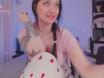 Bongacams Best live sex cam show of softnoir