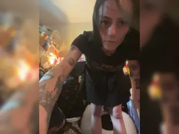 Bongacams Free Live Porn of Brujaxgrey
