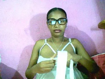 Bongacams Free Porn Cam of Mynah