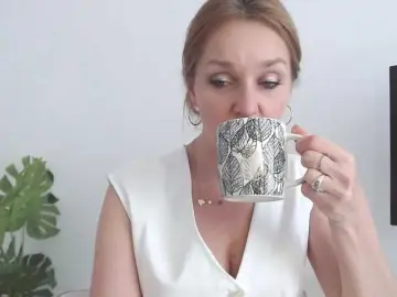Bongacams Best live sex cam show of SecretAlicia