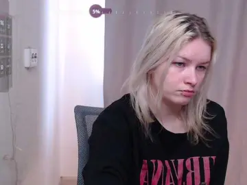 Bongacams Live Sex Cam of CherryNight666
