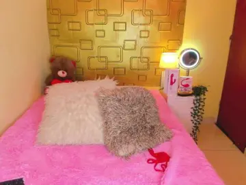 Bongacams Free Live Porn of JuliaHaye