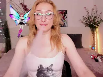 Bongacams Nude Webcam of MadissonKiss
