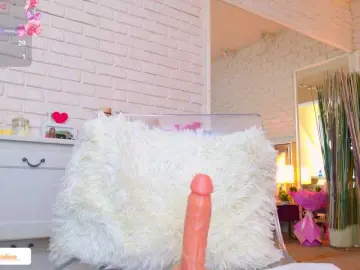 Bongacams Watch Live Sex Cams of blondeceline