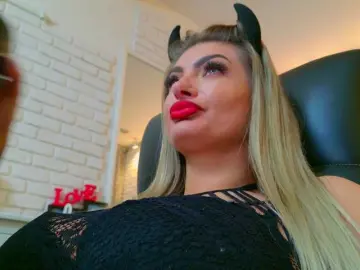 Bongacams Free Live Porn of blondeceline