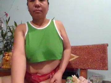 Bongacams Adult Video Chat of SexyQueen86