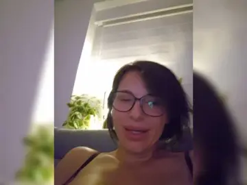 Bongacams Free Live Porn of SophieMary