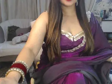 Bongacams Free Porn Cam of Mahimagic-doll