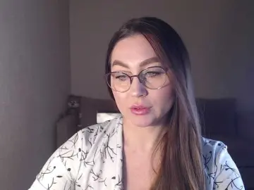 Bongacams Live Sex Cam of bigstarxxx