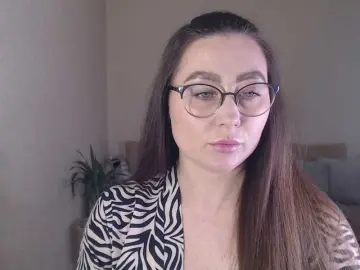 Bongacams Watch Live Sex Cams of bigstarxxx