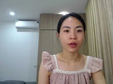 Squirt babes milf cams