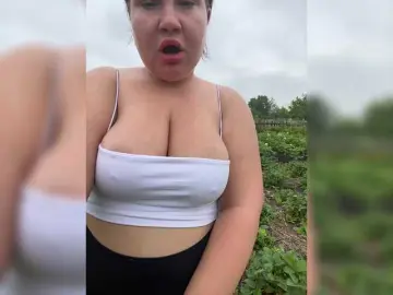 Bongacams Watch Live Sex Cams of Kiki-03