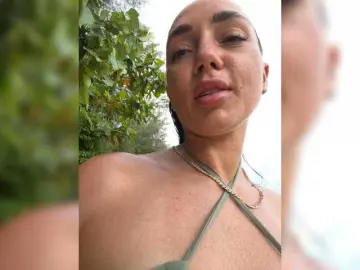 Bongacams Best live sex cam show of BabyTata211