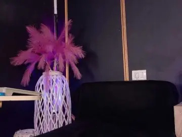 Bongacams Nude Webcam of DeeaDiamond1