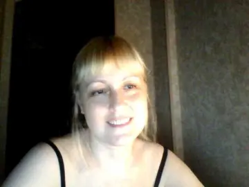 Bongacams Free Porn Cam of krisss2016