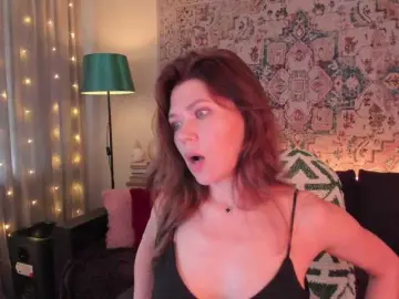 Bongacams Sex Cam of MyLittlegi