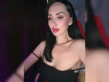 Bongacams Nude Webcam of LolaFox