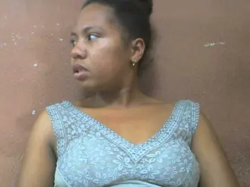 Shaved babes milf cams
