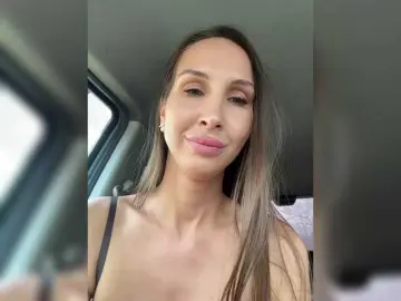 Bongacams Free Live Porn of hothoneybabe