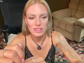Bongacams Watch Live Sex Cams of ohbabykelly