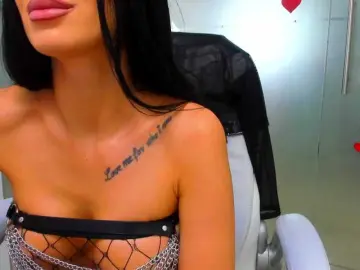 Bongacams Live Porn of queenrafaelle