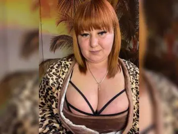 Bongacams Watch Live Sex Cams of Miss-Tits2025