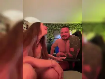 Bongacams Private Sex Chat of SnakeTina