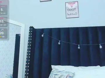 Bongacams Watch Live Sex Cams of colombiamommy