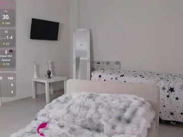 White babe milf cams