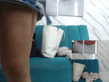 Bongacams Best live sex cam show of MILF-LOVENS