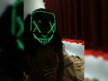 Bongacams Live Sex Cam of Sharkboyylavagirl