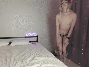 Bongacams Sex Cam of Kiri-Love