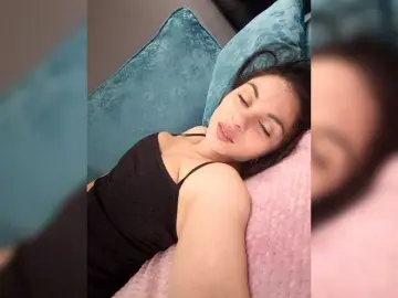 Bongacams Free Porn Cam of GgggLAAAAaaFFtt596rr