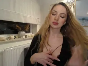 Bongacams Adult Video Chat of JulietteGlow