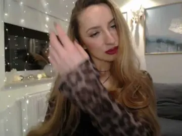 Bongacams Free Porn Cam of JulietteGlow