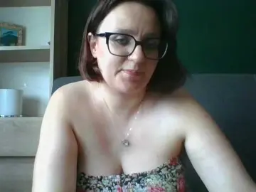 Bongacams Live Sex Cam of sensualParis
