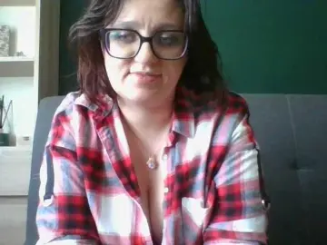 Bongacams Sex Cam of sensualParis