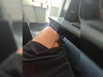 Blowing milf cams