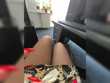 Bongacams Free Live Porn of AmberLove12