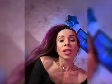 Bongacams Best live sex cam show of VIP17CoupleDream