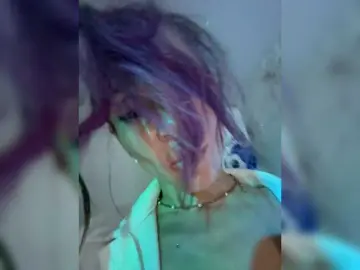 Bongacams Adult Webcam of VIP17CoupleDream