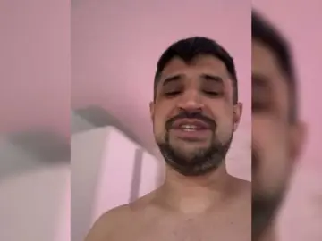 Bongacams Watch Live Sex Cams of VIP17CoupleDream