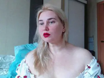 Cock sucking milf cams