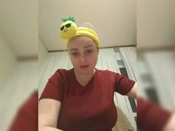 Dildo play milf cams