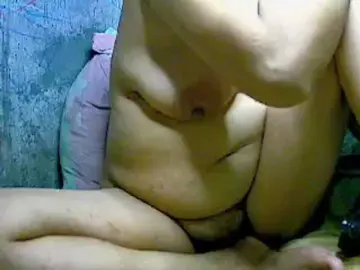 Bongacams Free Porn Cam of NaughtyWetPieXx