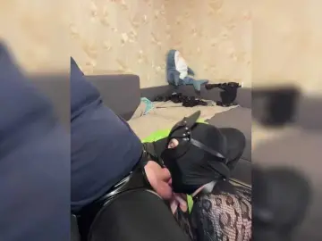 Deepthroat milf cams