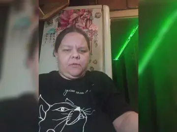 Dancing milf cams